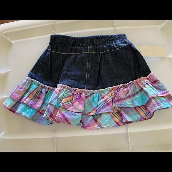 Baby girl skirt size 18 months - Picture 3 of 3